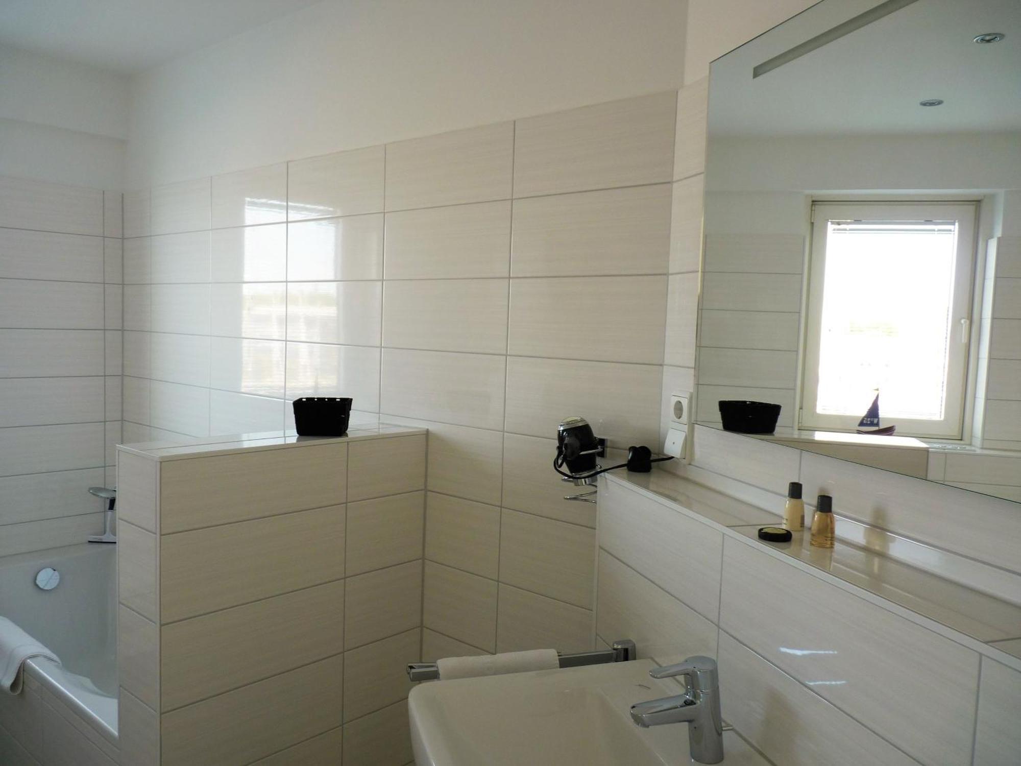 Ancora Marina Haus 2 Penthouse Apartment Нойщат ин Холщайн Екстериор снимка